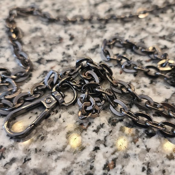 Crossbody Handbag Chain! - Picture 1 of 3